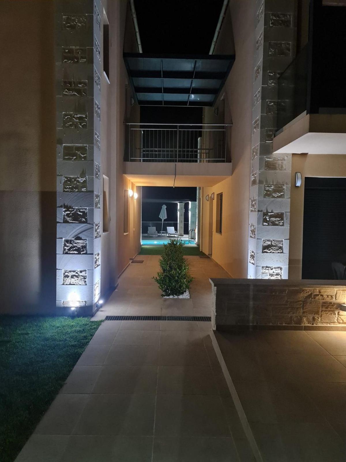 Splendid Villas And Family Resort Kalamitsi Amygdali Exterior photo